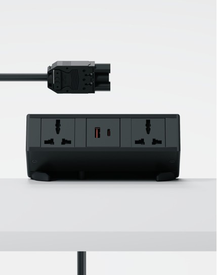 LEON Black Interlink Desktop Clamp Power Module
