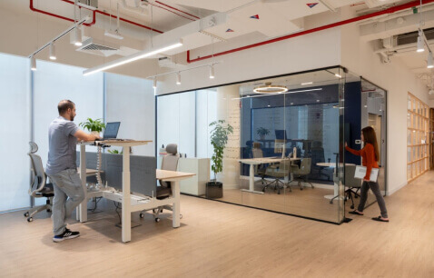 LVMH Standing Desks – Dubai